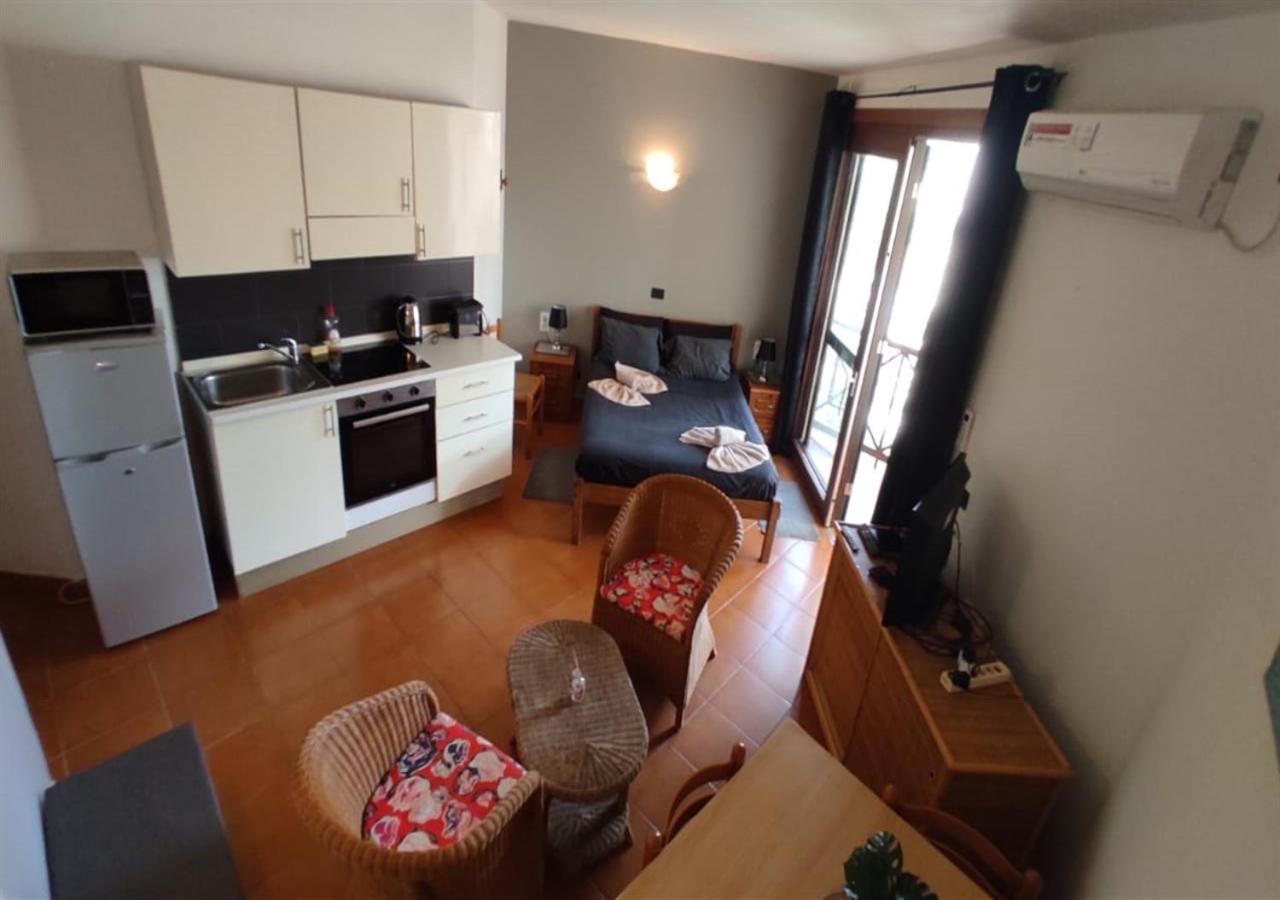 Adults Only Beachfront 1 Bed Studio Apartment In Porto Antigo 2 Santa Maria Sal With Pool Free Wifi & Aircon Ideal Long Stays 외부 사진